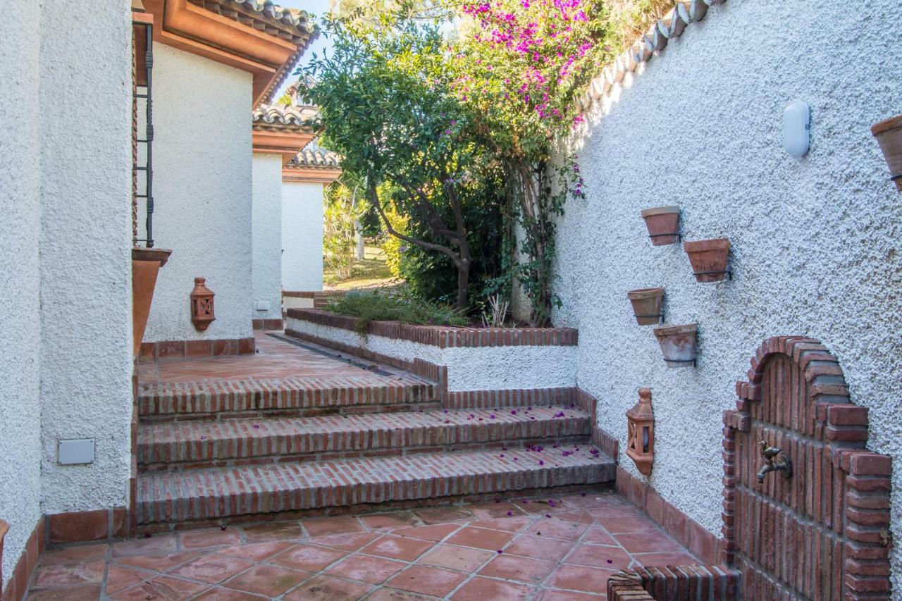 Villa Authentic Andalucia Marbella Exterior foto